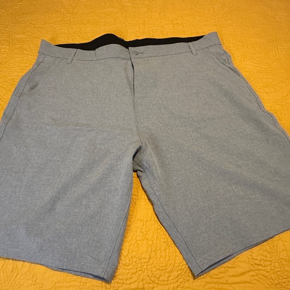 NWOT Men’s Ron Jon’s shorts size 42 gray